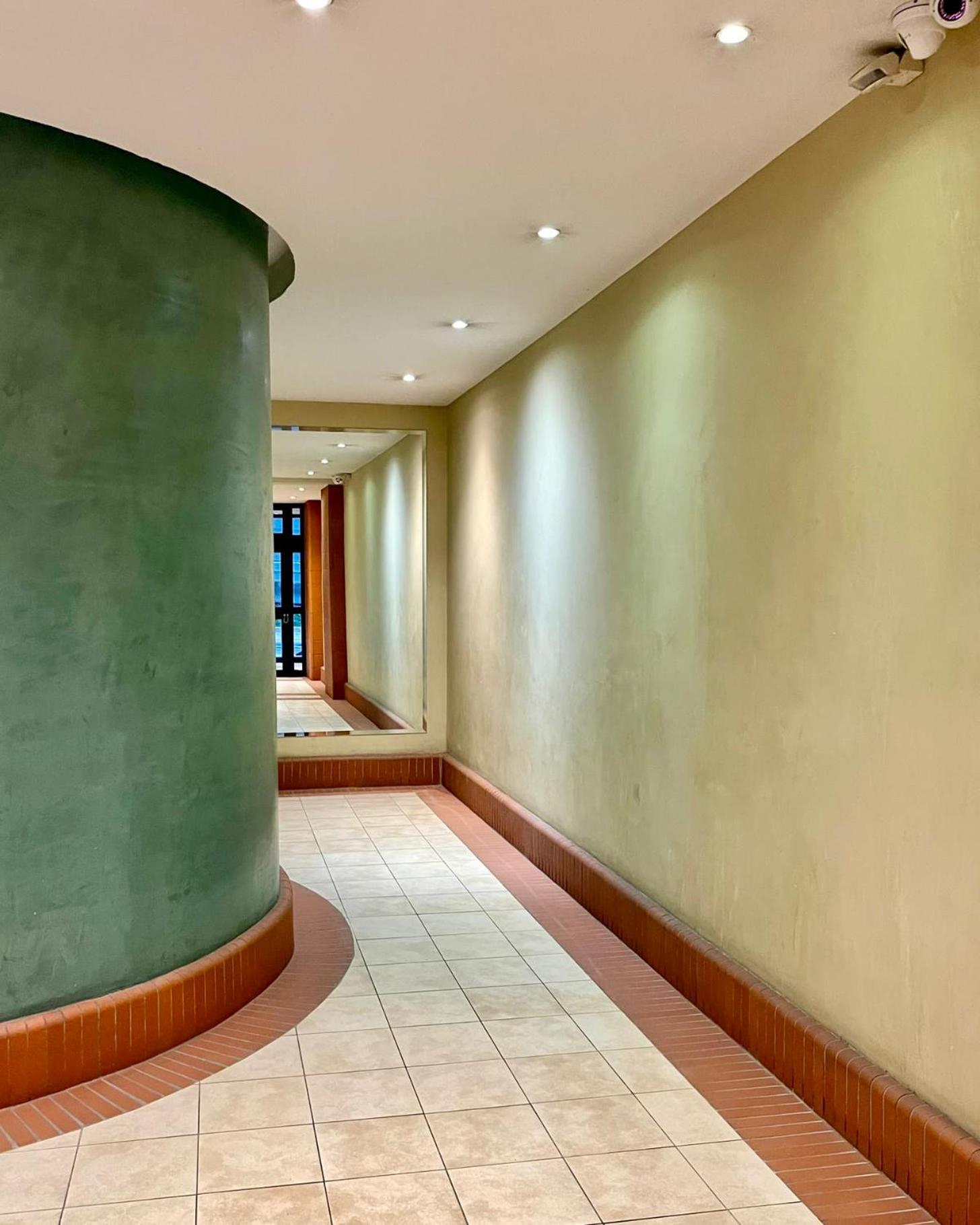Risso - One Bedroom With Pool, Newly Renovated In Spring 2024 Nicea Zewnętrze zdjęcie